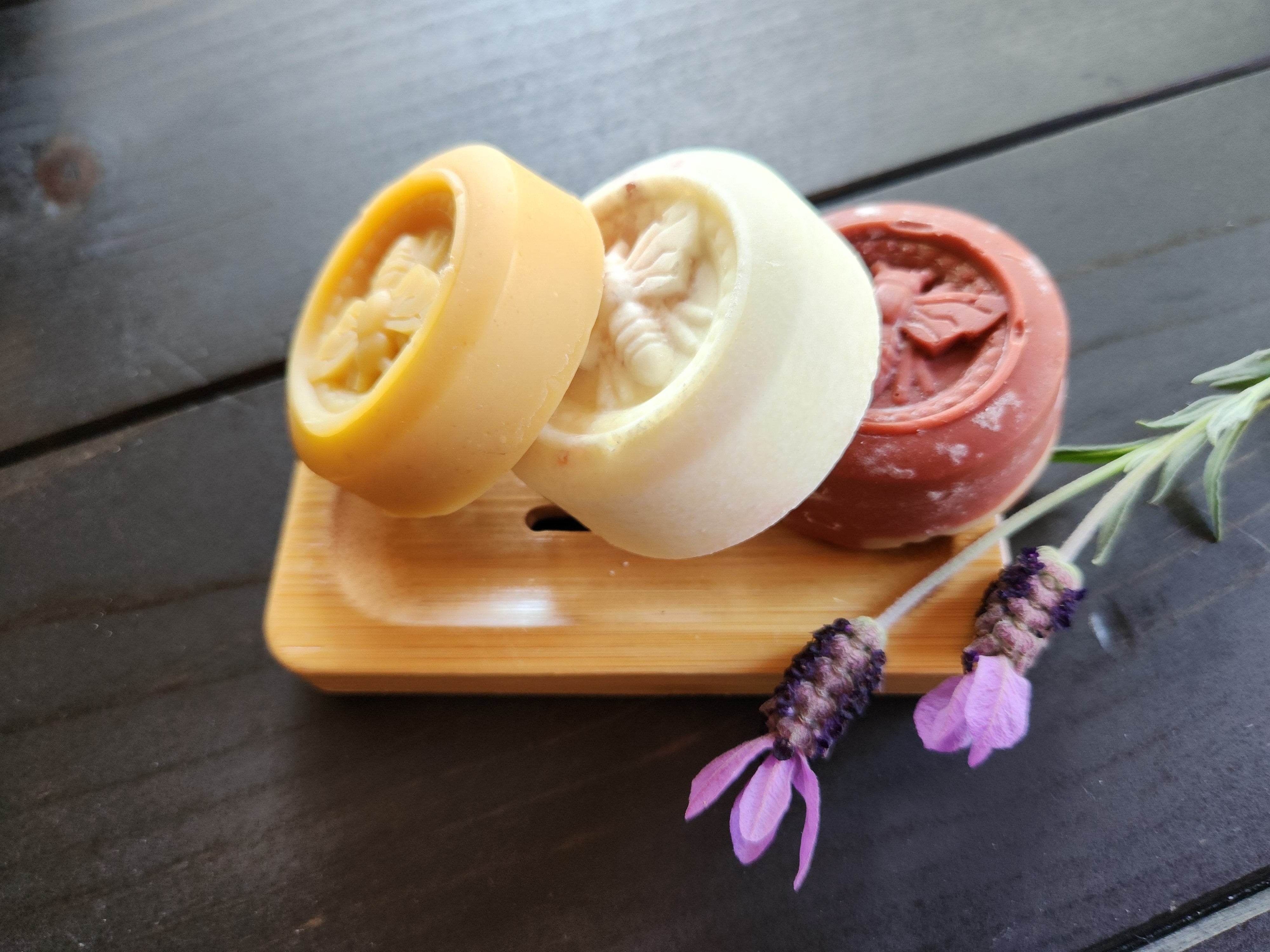 Yogurt Soap Gift Pack With Soap Dish